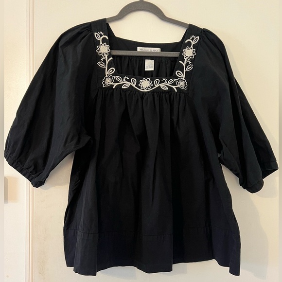 Maggie and Max Black Embroidered Women's Top Size 2X (i116) - Picture 1 of 7